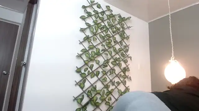 Snapshot of be_sinners chatting on 15, 9, 2025 be sinners online show from 15, 9, 2025