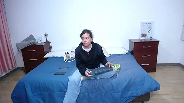 Snapshot of be_sinners chatting on 28, 10, 2025 be sinners online show from 28, 10, 2025