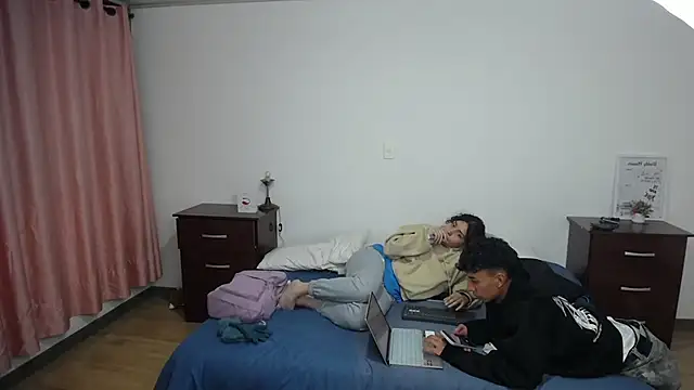 Snapshot of be_sinners chatting on 28, 11, 2025 be sinners online show from 28, 11, 2025