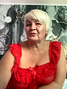 Laura Millf online show from 26, 9, 2025