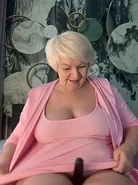 Snapshot of Laura_Millf chatting on 20, 2, 2026 Laura Millf online show from 20, 2, 2026