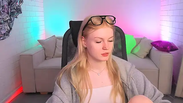 GraceGlamour online show from 10, 2, 2025