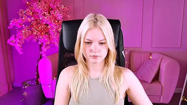 GraceGlamour online show from 17, 9, 2025