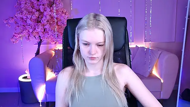 Snapshot of GraceGlamour chatting on 9, 2, 2026 GraceGlamour online show from 9, 2, 2026