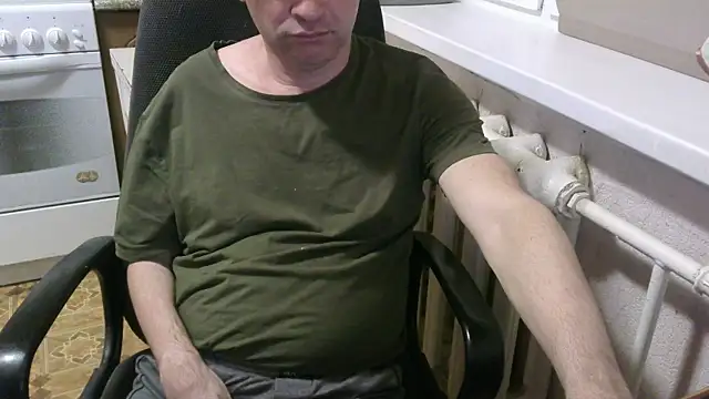 Snapshot of AlDON59 chatting on 12, 4, 2026 AlDON59 online show from 12, 4, 2026