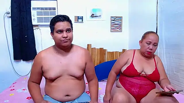 Snapshot of lucasandSofi chatting on 27, 5, 2026 lucasandSofi online show from 27, 5, 2026
