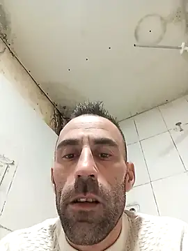 Snapshot of MownRender chatting on 1, 3, 2026 MownRender online show from 1, 3, 2026