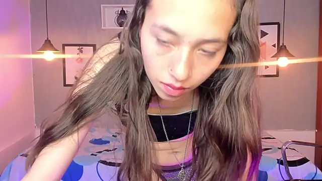 Valeria roussi online show from 12, 12, 2024