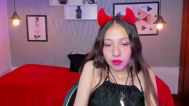 Valeria roussi online show from 14, 1, 2025