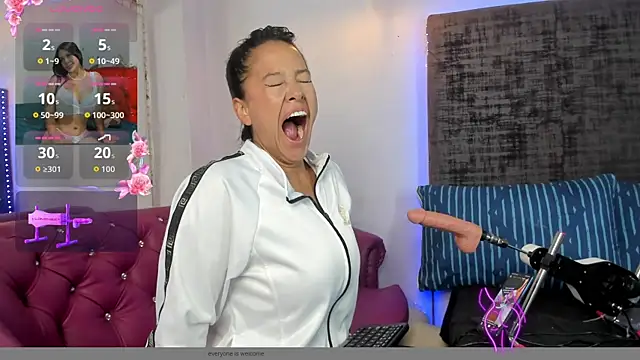 sharoncute1 online show from 25, 11, 2025