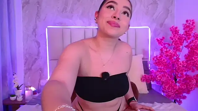 IsabellaAnngel online show from 12, 5, 2026