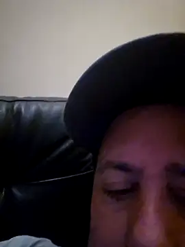 HeteroHotGuy1 online show from 29, 9, 2025