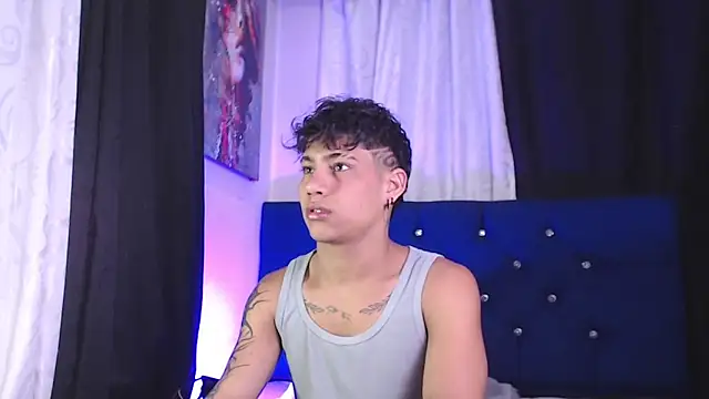 Snapshot of Sexys_Boys_Hot1 chatting on 21, 2, 2026 Sexys Boys Hot1 online show from 21, 2, 2026