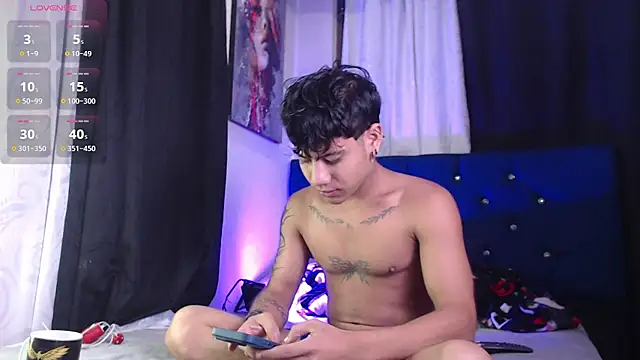 Snapshot of Sexys_Boys_Hot1 chatting on 24, 3, 2026 Sexys Boys Hot1 online show from 24, 3, 2026