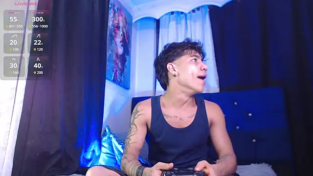 Snapshot of Sexys_Boys_Hot1 chatting on 2, 4, 2026 Sexys Boys Hot1 online show from 2, 4, 2026