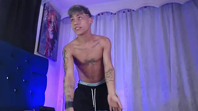 Sexys Boys Hot1 online show from 12, 5, 2026