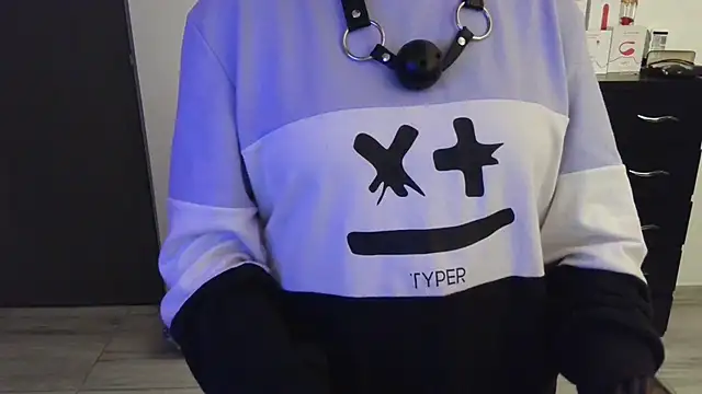 thomascooper7 online show from 24, 2, 2025