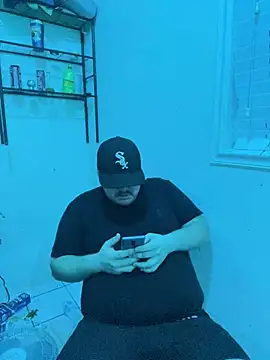 Snapshot of RodeMud chatting on 28, 3, 2026 RodeMud online show from 28, 3, 2026