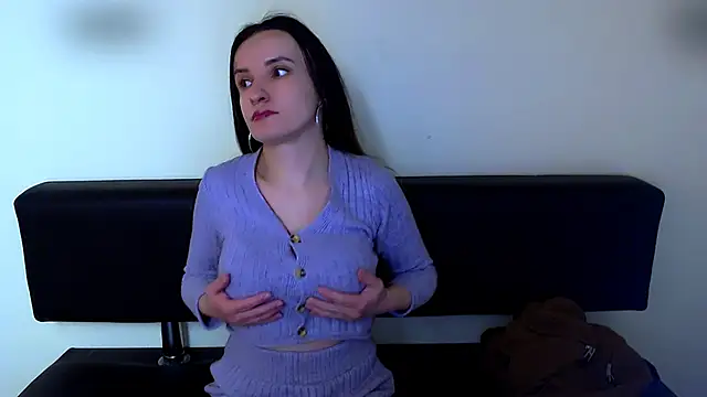 LaimaV  online show from 17, 2, 2026