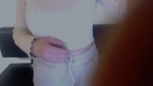 LaimaV  online show from 9, 3, 2026