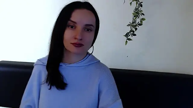 LaimaV  online show from 29, 4, 2026