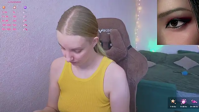 Snapshot of Fluffy_muffin_ chatting on 7, 2, 2026 Fluffy muffin online show from 7, 2, 2026