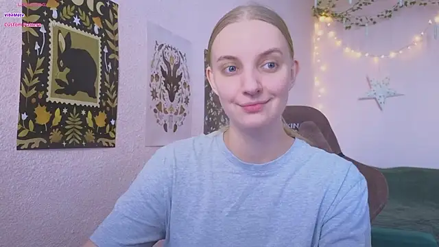 Snapshot of Fluffy_muffin_ chatting on 22, 3, 2026 Fluffy muffin online show from 22, 3, 2026