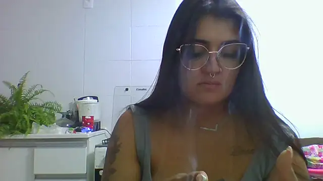 Snapshot of isa_ofc2024 chatting on 20, 12, 2025 isa ofc2024 online show from 20, 12, 2025