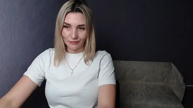  sexy lady online show from 10, 2, 2025