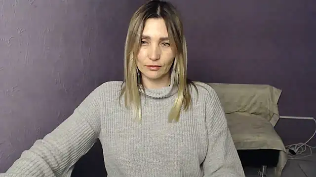  sexy lady online show from 6, 10, 2025