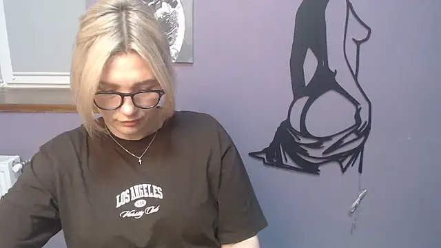  sexy lady online show from 21, 5, 2026