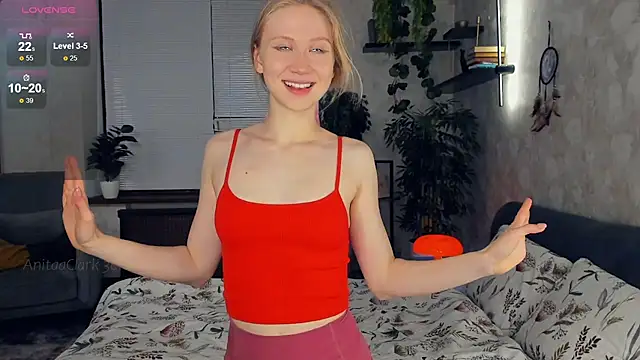 AnitaaClark online show from 30, 1, 2025