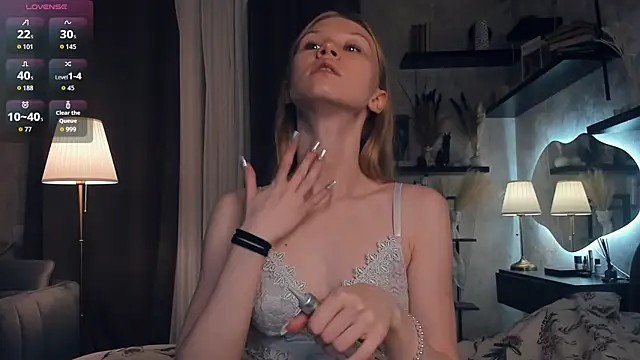 AnitaaClark online show from 8, 10, 2025