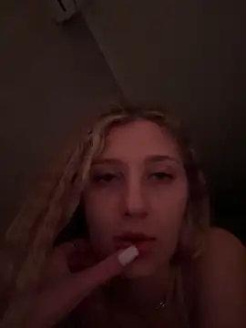 LivyyBossom online show from 14, 5, 2026