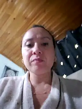 RenataSexy  online show from 5, 5, 2026