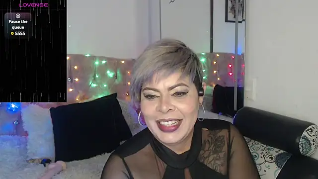 Snapshot of Grecia_Horny chatting on 12, 1, 2025 Grecia Horny online show from 12, 1, 2025
