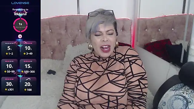 Snapshot of Grecia_Horny chatting on 22, 1, 2025 Grecia Horny online show from 22, 1, 2025