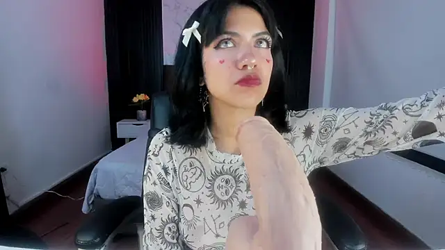 Gianna foxy online show from 14, 2, 2025