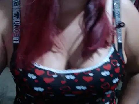 Snapshot of Dirtylovv chatting on 10, 1, 2025 Dirtylovv online show from 10, 1, 2025