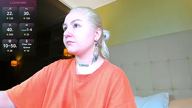 Snapshot of Debbie_Taylor chatting on 25, 2, 2026 Debbie Taylor online show from 25, 2, 2026