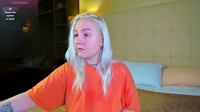 Snapshot of Debbie_Taylor chatting on 26, 2, 2026 Debbie Taylor online show from 26, 2, 2026