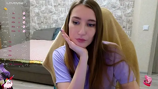 Snapshot of beril_kiss- chatting on 5, 10, 2025 beril kiss- online show from 5, 10, 2025