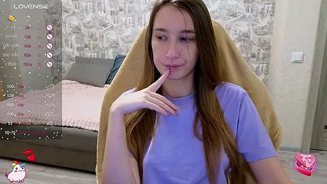 Snapshot of beril_kiss- chatting on 15, 10, 2025 beril kiss- online show from 15, 10, 2025