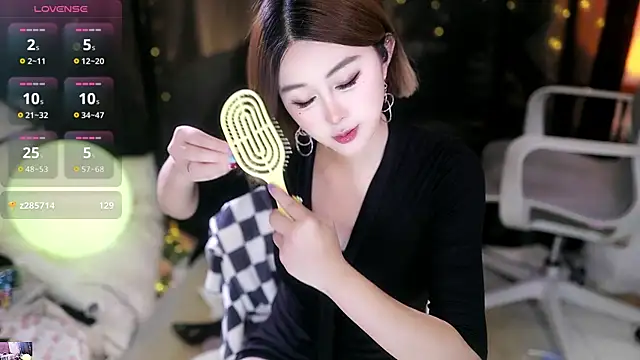 Evajoannana online show from 28, 9, 2025