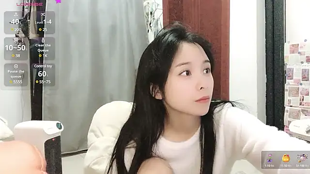 Snapshot of QQ88-99 chatting on 10, 2, 2025 QQ88-99 online show from 10, 2, 2025