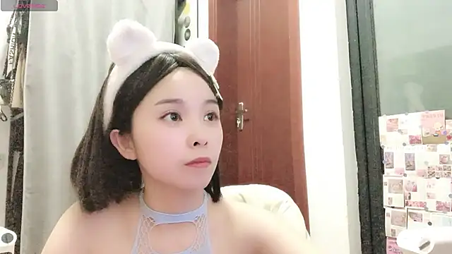 Snapshot of QQ88-99 chatting on 13, 2, 2025 QQ88-99 online show from 13, 2, 2025