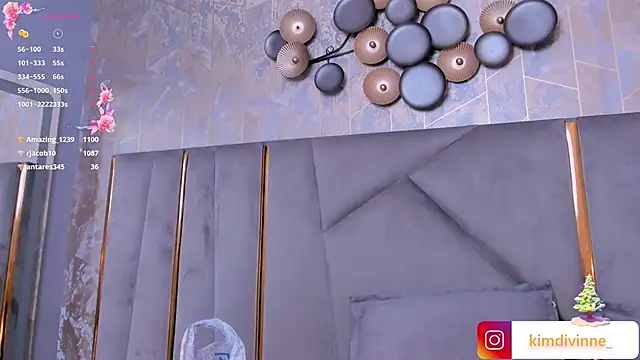 KimDevinne online show from 15, 12, 2024