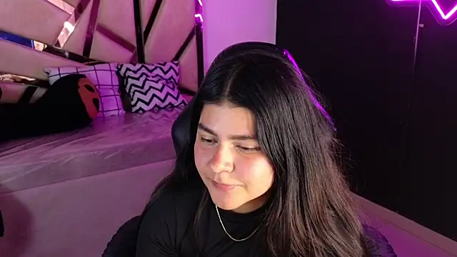 emmalee 01a online show from 11, 2, 2025