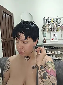 Snapshot of KatInk chatting on 5, 2, 2026 KatInk online show from 5, 2, 2026