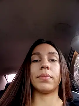 Luci And Sofi online show from 29, 4, 2026